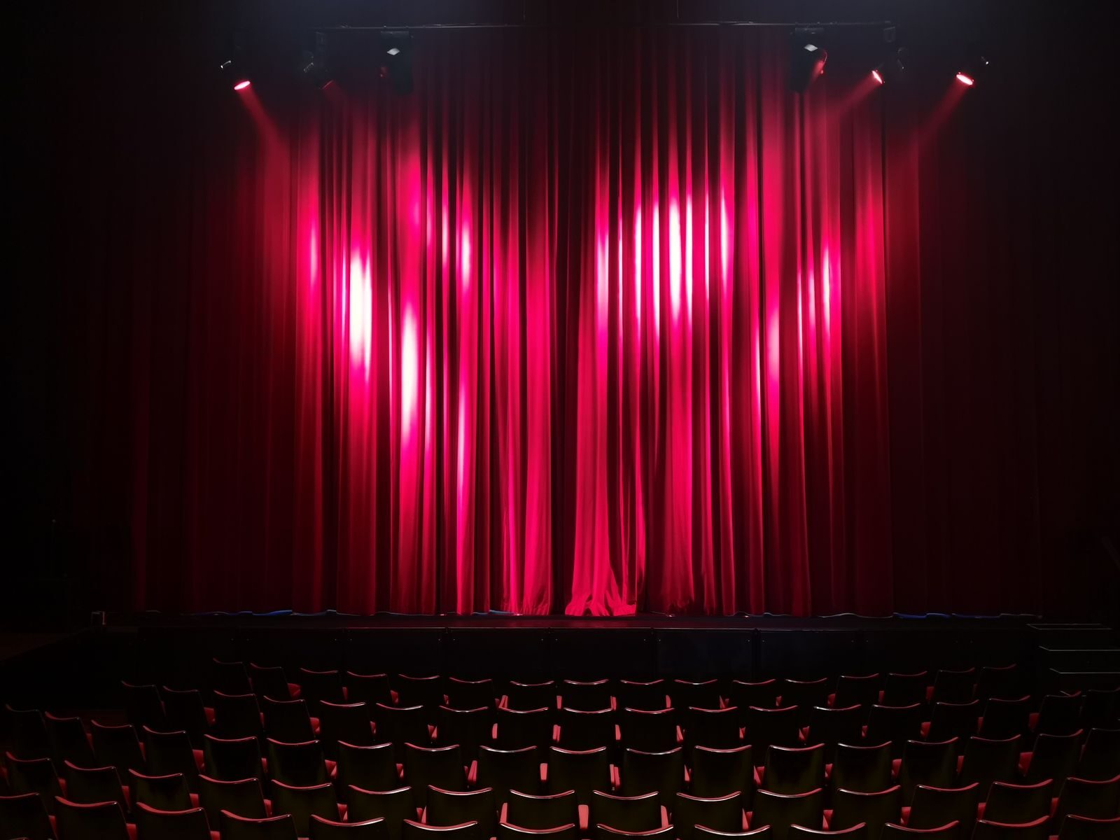 Theatre Lighting Consoles: A Professional Guide