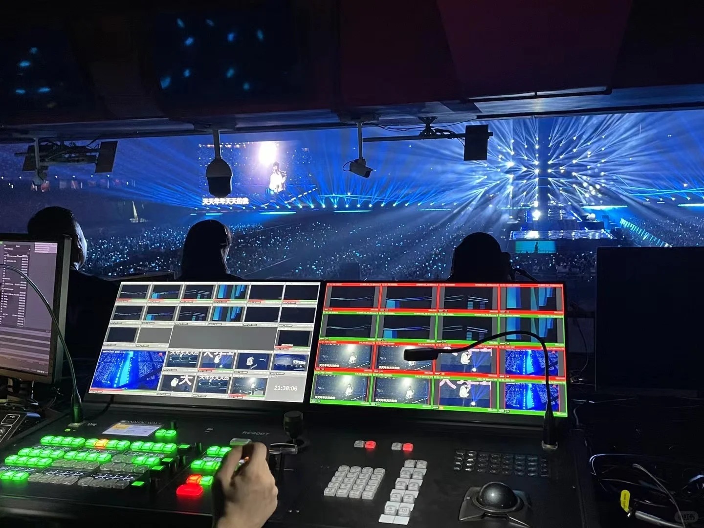 Guide ultime pour choisir une console DMX multi-univers pro